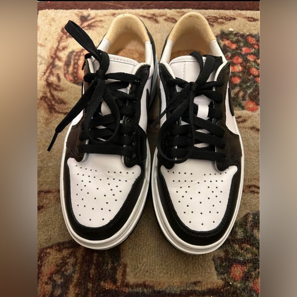 Air Jordan 1 Low Elevate